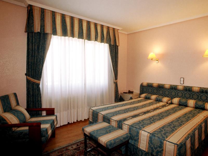 Hotel Los Angeles Guarnizo Room photo